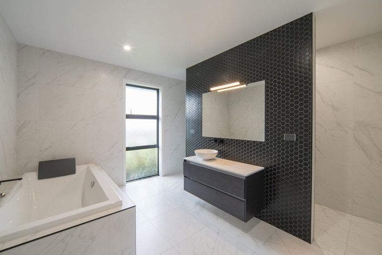 Photo of property in 60 Seddon Road, Puketaha, Hamilton, 3281