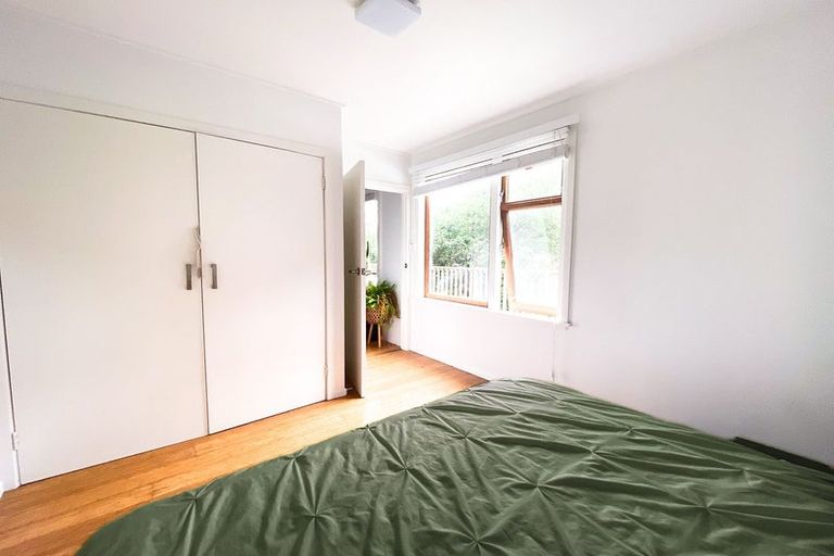 Photo of property in 45a Randwick Road, Northland, Wellington, 6012