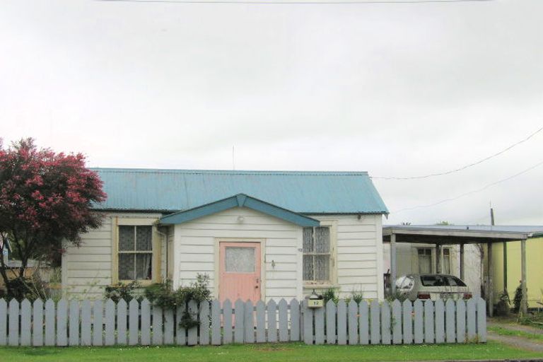 Photo of property in 12 Bradley Street, Paeroa, 3600