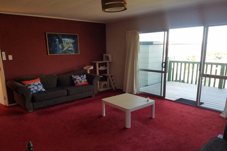 Photo of property in 97 Burundi Avenue, Clendon Park, Auckland, 2103