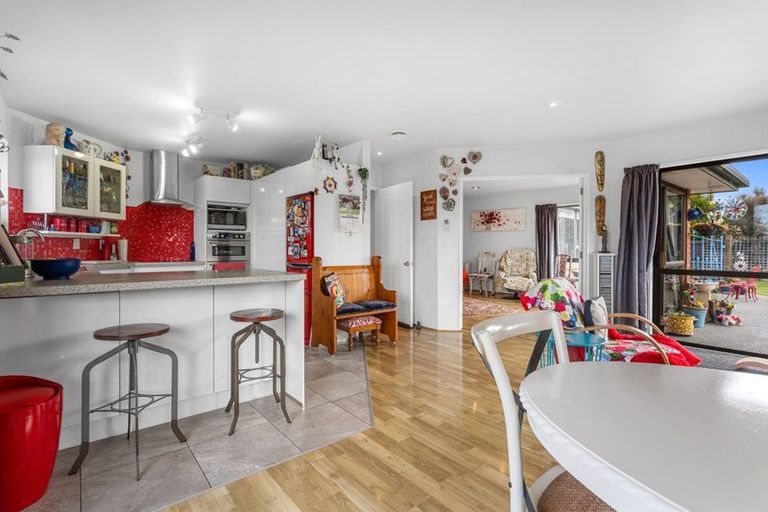 Photo of property in 11 Blakeley Place, Kaiapoi, 7630