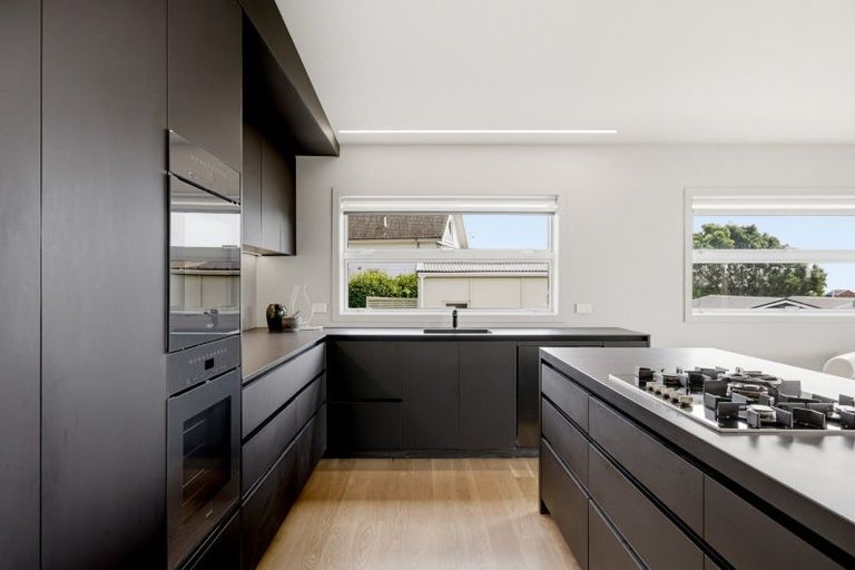 Photo of property in 1025b Papamoa Beach Road, Papamoa Beach, 3118
