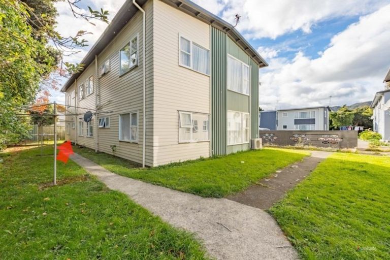 Photo of property in 2/253 Waterloo Road, Hutt Central, Lower Hutt, 5011