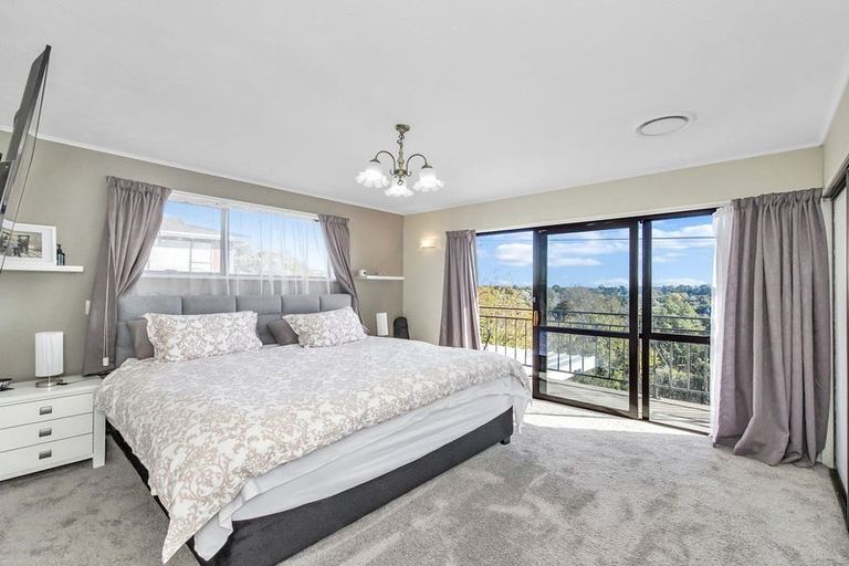 Photo of property in 10 Bengal Drive, Cashmere, Christchurch, 8022