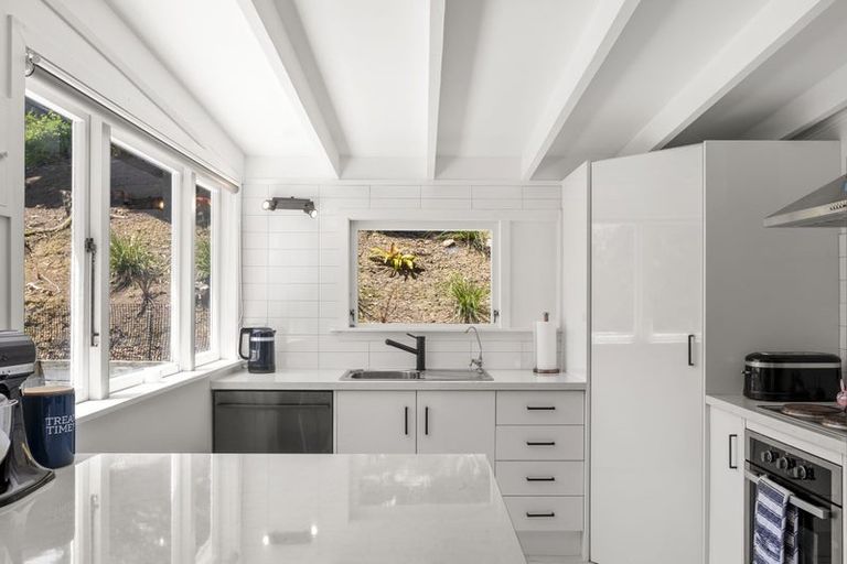 Photo of property in 72 Wharf Road, Ostend, Waiheke Island, 1081