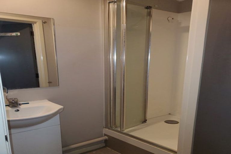 Photo of property in 105 Macleans Road, Bucklands Beach, Auckland, 2014