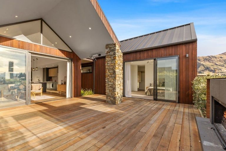 Photo of property in 11 Campbell Road, Wanaka, 9305