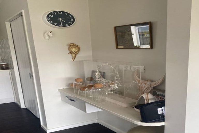 Photo of property in 6 Venerable Terrace, Yaldhurst, Christchurch, 8042