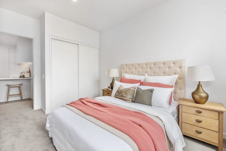 Photo of property in 207/8a Lake Pupuke Drive, Takapuna, Auckland, 0622