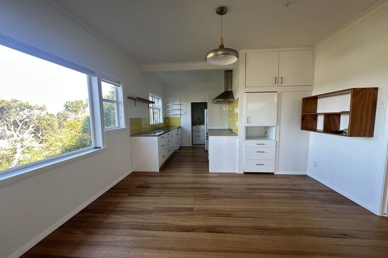 Photo of property in 1 Pearce Street, Vogeltown, Wellington, 6021