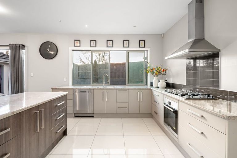 Photo of property in 11 Petersburg Drive, Flagstaff, Hamilton, 3210