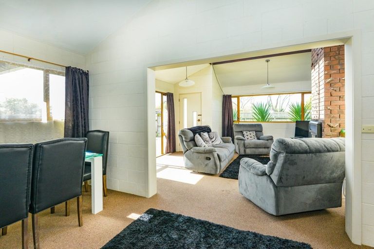 Photo of property in 1 Fleetwood Crescent, Flaxmere, Hastings, 4120