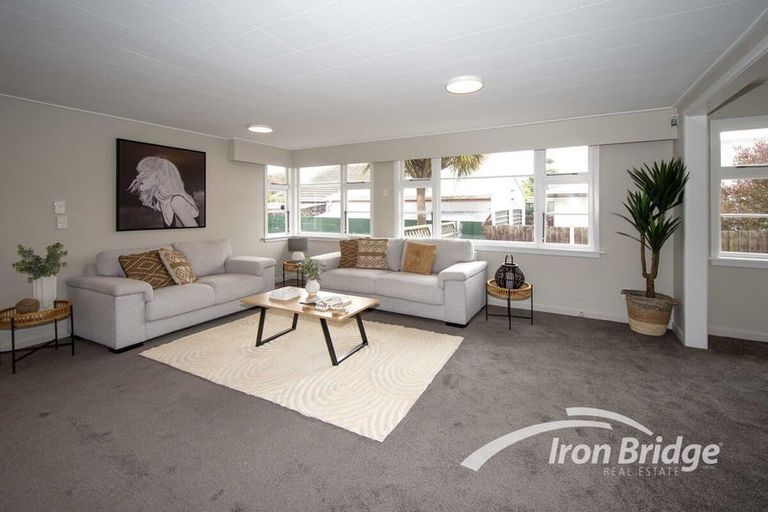 Photo of property in 2 Pinewood Avenue, North New Brighton, Christchurch, 8083