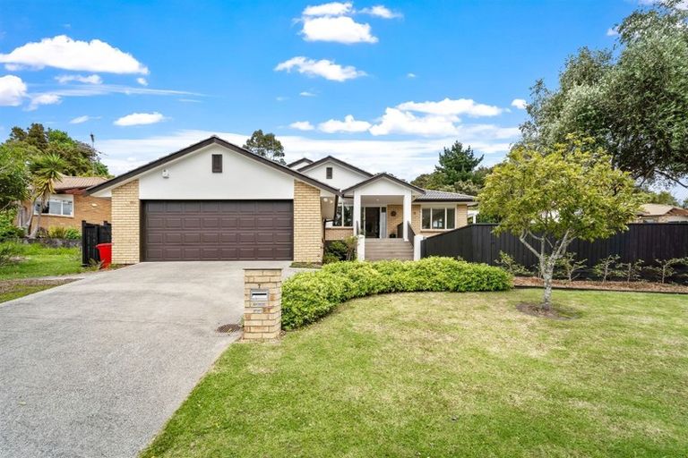Photo of property in 7 Phoebe Meikle Place, Torbay, Auckland, 0630