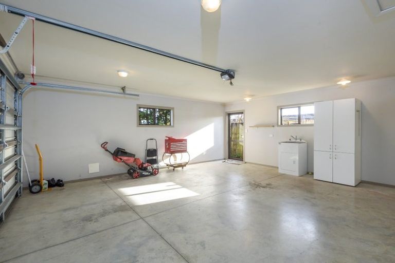 Photo of property in 35 Raleigh Street, Leamington, Cambridge, 3432