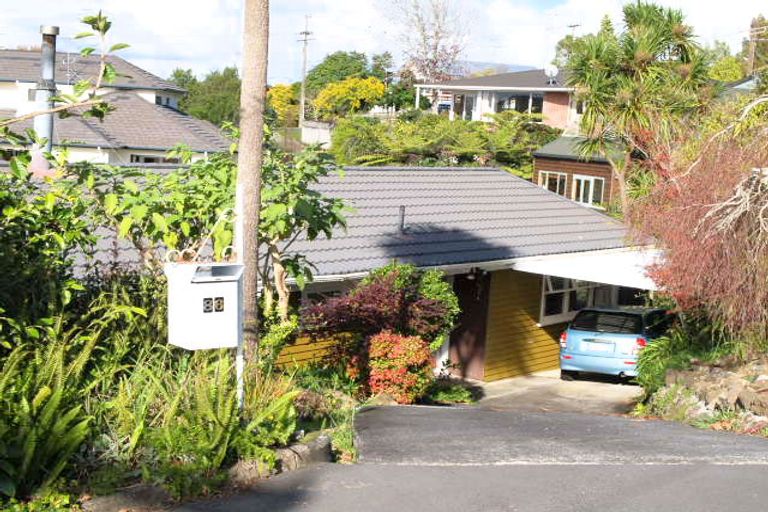 Photo of property in 86 Pah Road, Cockle Bay, Auckland, 2014