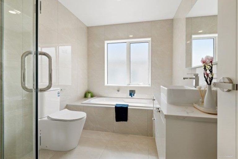 Photo of property in 48 Tir Conaill Avenue, Flat Bush, Auckland, 2019