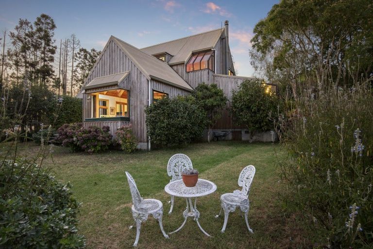 Photo of property in 226 Pukekohe East Road, Pukekohe East, Pukekohe, 2677