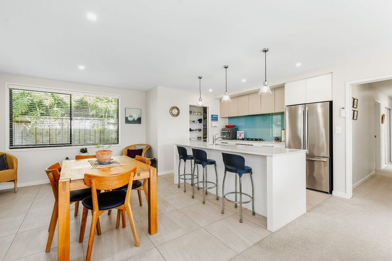 Photo of property in 31 Franks Way, Papamoa Beach, Papamoa, 3118