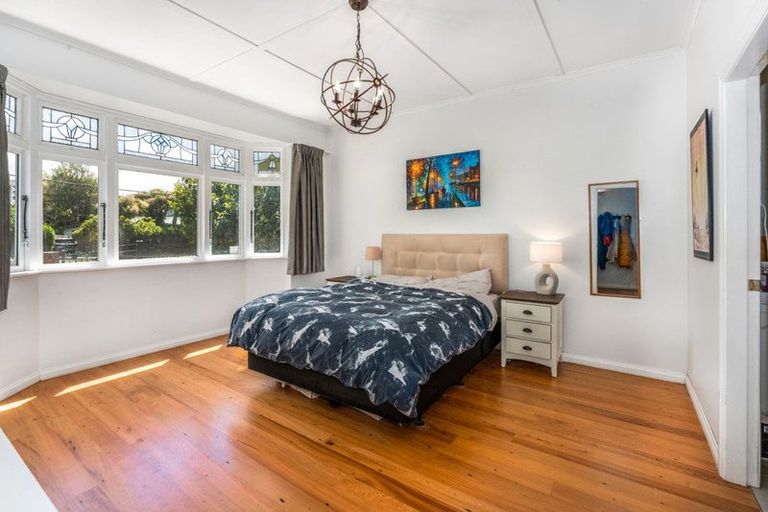 Photo of property in 284 Waiwhetu Road, Fairfield, Lower Hutt, 5011