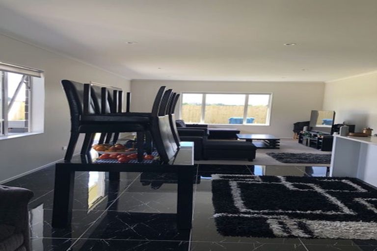 Photo of property in 8 Helen June Avenue, Flagstaff, Hamilton, 3210