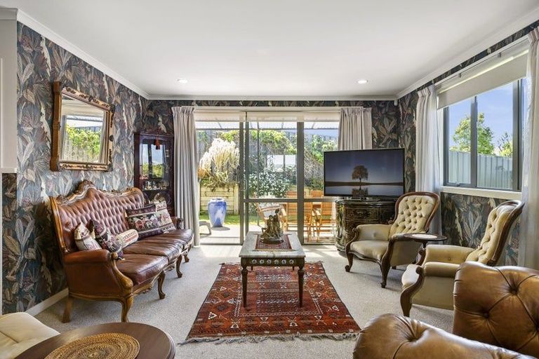 Photo of property in Waterview Estate, 1/4 Greystone Place, Omokoroa, 3114