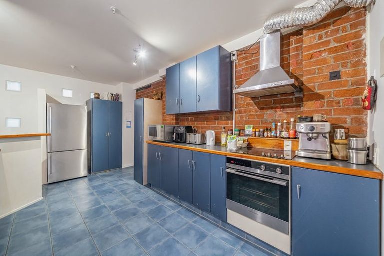 Photo of property in Bond Store Apartments, 8h Egmont Street, Te Aro, Wellington, 6011