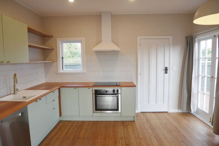 Photo of property in 27 Winsor Crescent, Spreydon, Christchurch, 8024