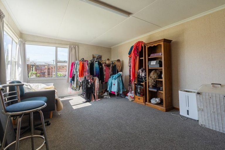 Photo of property in 17 Constitution Avenue, Milton, 9220