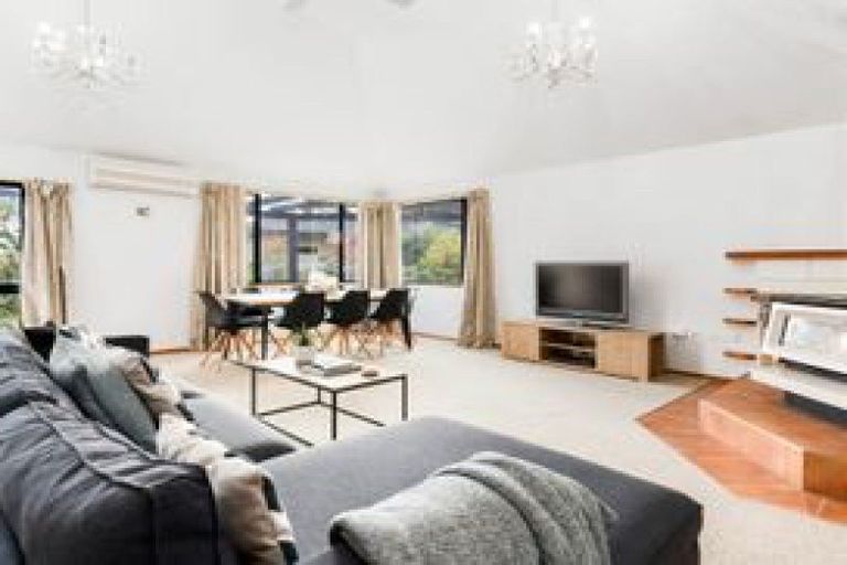 Photo of property in 8 Cherry Court, Wanaka, 9305