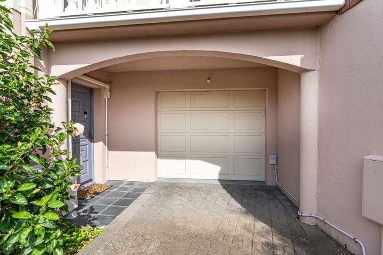 Photo of property in 145a Clarence Street, Hamilton Lake, Hamilton, 3204