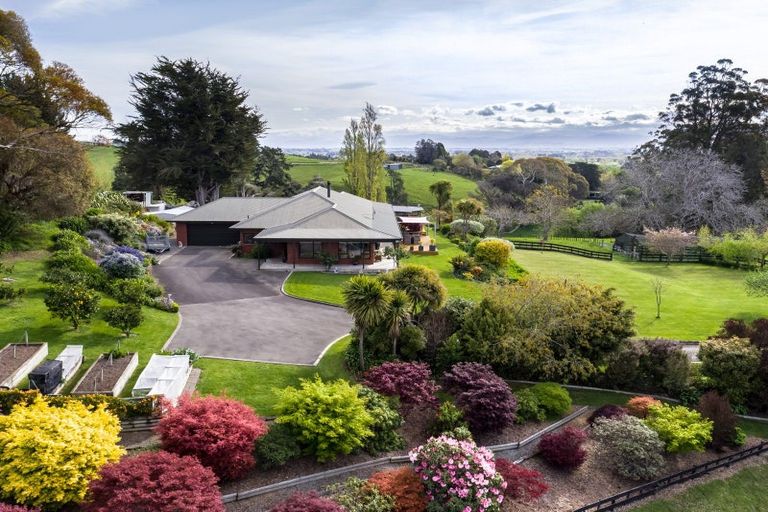 Photo of property in 252 Masterton Stronvar Road, Te Ore Ore, Masterton, 5890