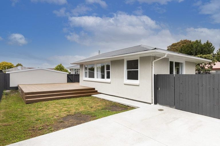 Photo of property in 30 Shannon Place, Belfast, Christchurch, 8051