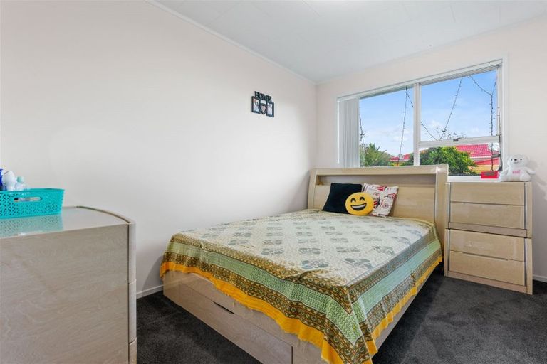Photo of property in 1/32 Boundary Road, Clover Park, Auckland, 2019