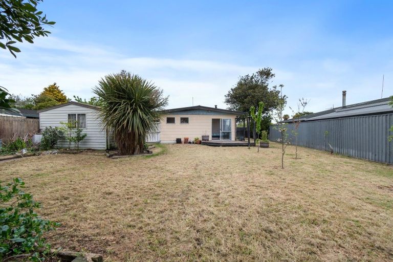 Photo of property in 12 Aitken Street, Bulls, 4818