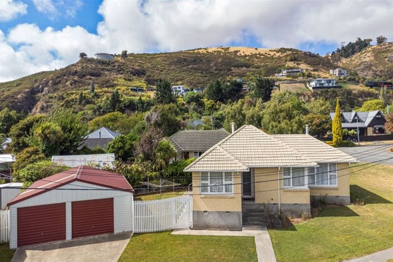 Photo of property in 2 Lucienne Place, Hillsborough, Christchurch, 8022