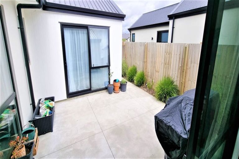 Photo of property in 14 Wimbledon Lane, Halswell, Christchurch, 8025