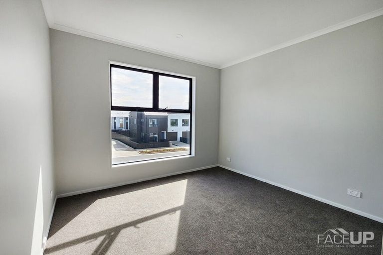 Photo of property in 19 Hema Road, Hobsonville, Auckland, 0616