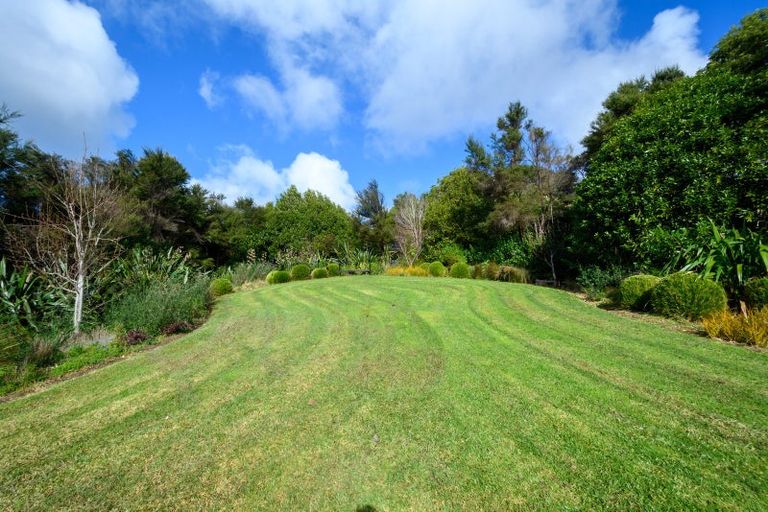 Photo of property in 26a Awhiorangi Promenade, Swanson, Auckland, 0816