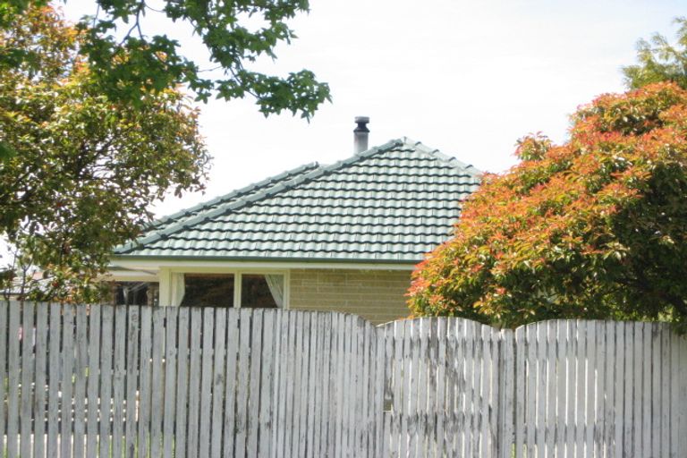 Photo of property in 17 Wingate Street, Redwood, Christchurch, 8051