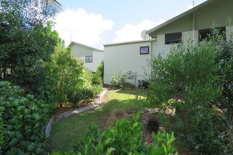 Photo of property in 4/17 Hone Heke Road, Kerikeri, 0230