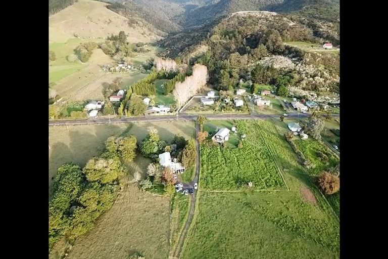 Photo of property in 684 Kaitaia Awaroa Road, Ahipara, Kaitaia, 0481