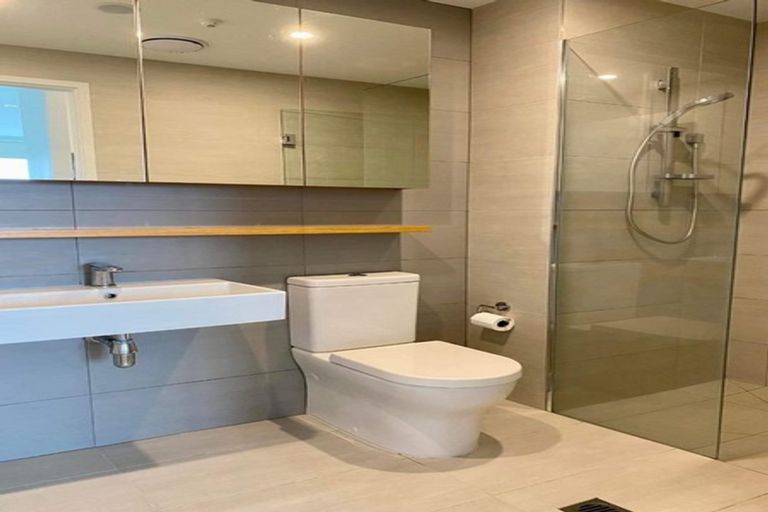 Photo of property in 205/8a Lake Pupuke Drive, Takapuna, Auckland, 0622