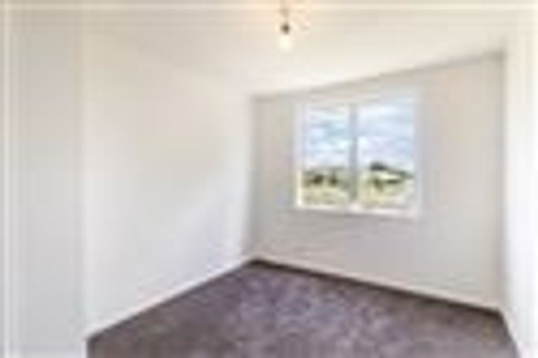 Photo of property in 73 Calthorp Close, Favona, Auckland, 2024