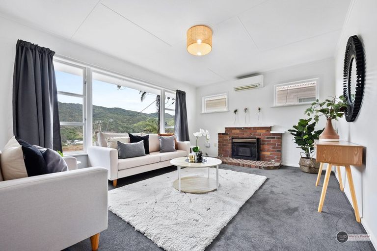 Photo of property in 113 Coast Road, Wainuiomata, Lower Hutt, 5014