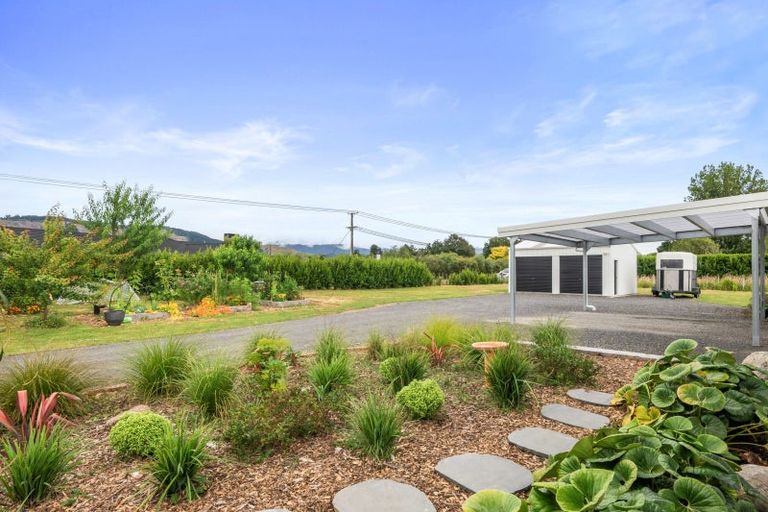 Photo of property in 49 Wakefield Road, Levin, 5571