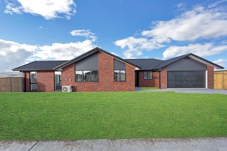 Photo of property in 2 Viv Green Place, Pokeno, 2402