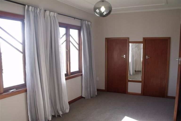 Photo of property in 302 Charles Street, Saint Leonards, Hastings, 4120