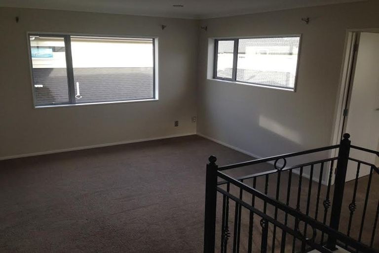 Photo of property in 55 Kerrykeel Drive, Flat Bush, Auckland, 2019