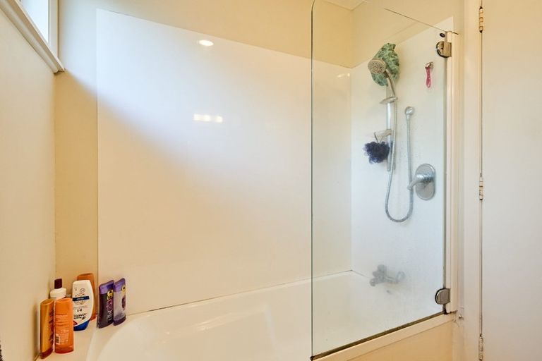 Photo of property in 4 Gaskill Grove, Harbour View, Lower Hutt, 5010